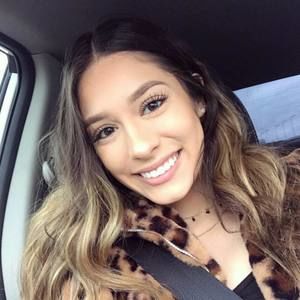 Meet your Posher, Marissa